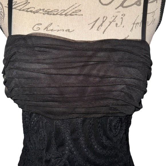 Collections by Lourea Dress - Picture 2 of 6